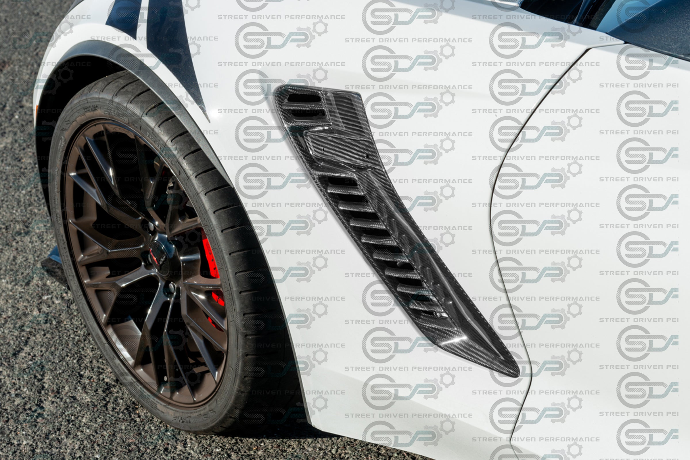 2014-2019 C7 Corvette - Carbon Fiber "Z06 Style" Side Fender Vents